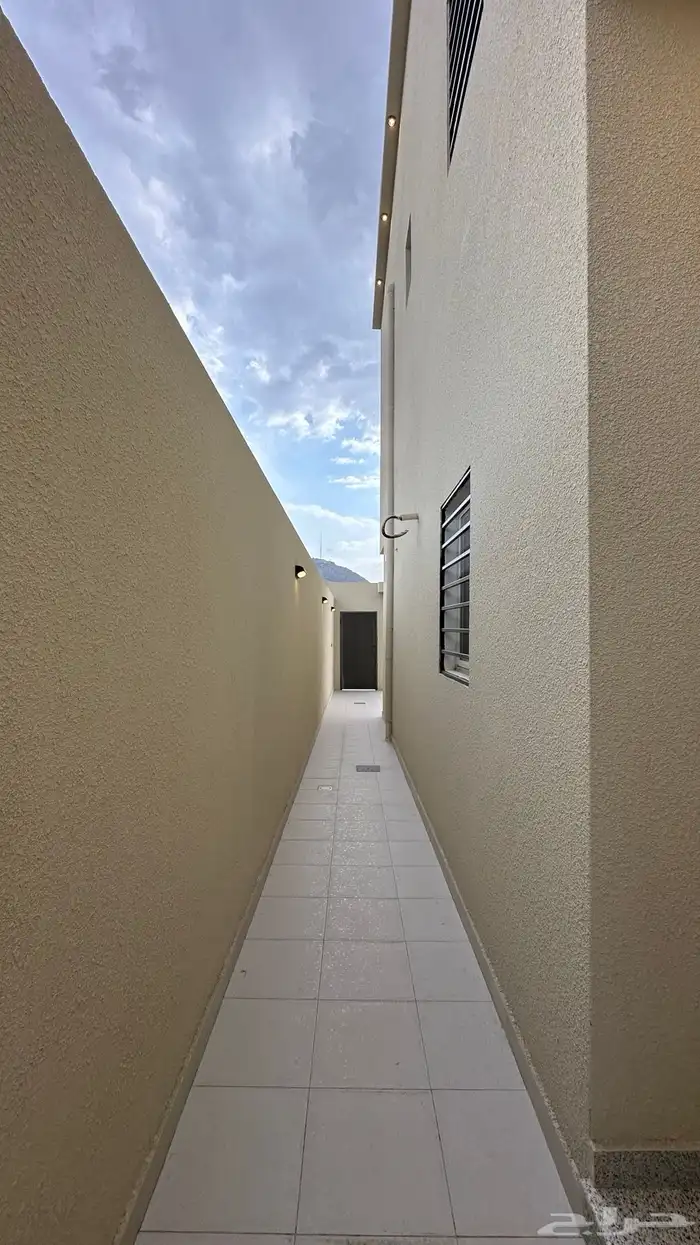 للبيع شقق ارضيه وارواف علويه احد رفيده مخطط هيف 3