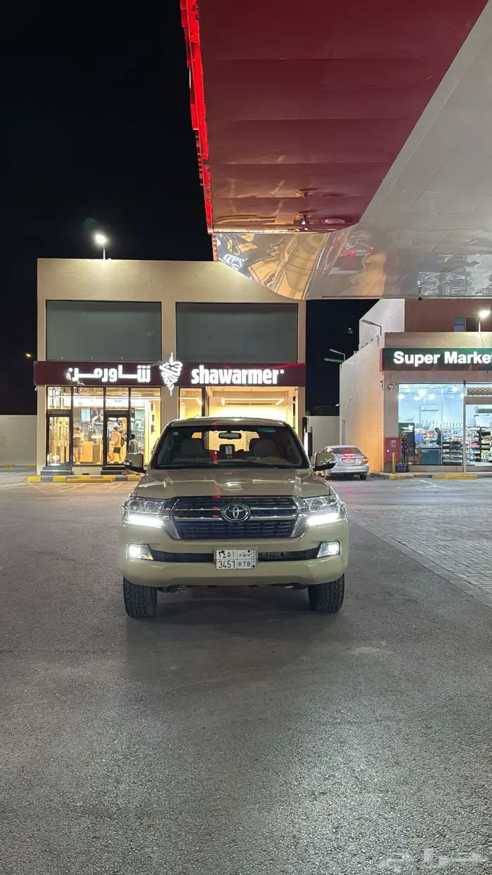 لاندكروزر GX 0