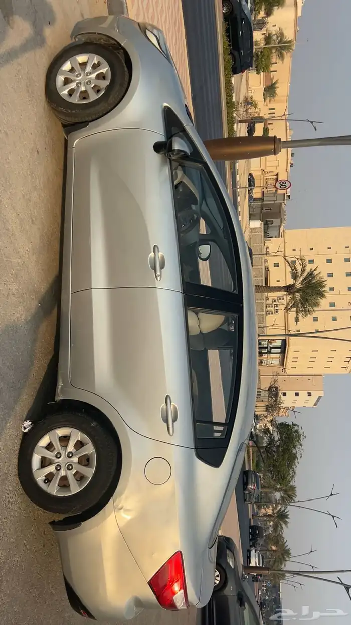 للبيع كيا ريو 2014 3