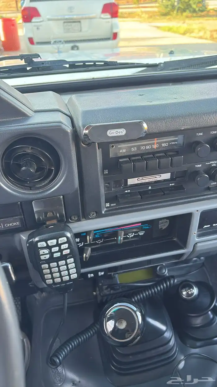 للبيع جيب ربع تويوتا مديل 88 7