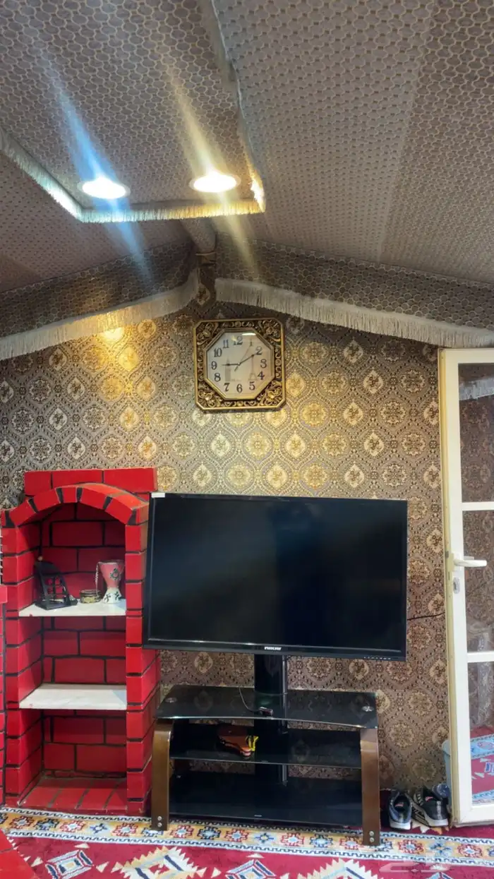 بيت شعر متنقل 4 4 7