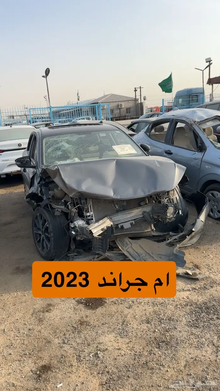 سيارات مصدومه للبيع مزاد 23