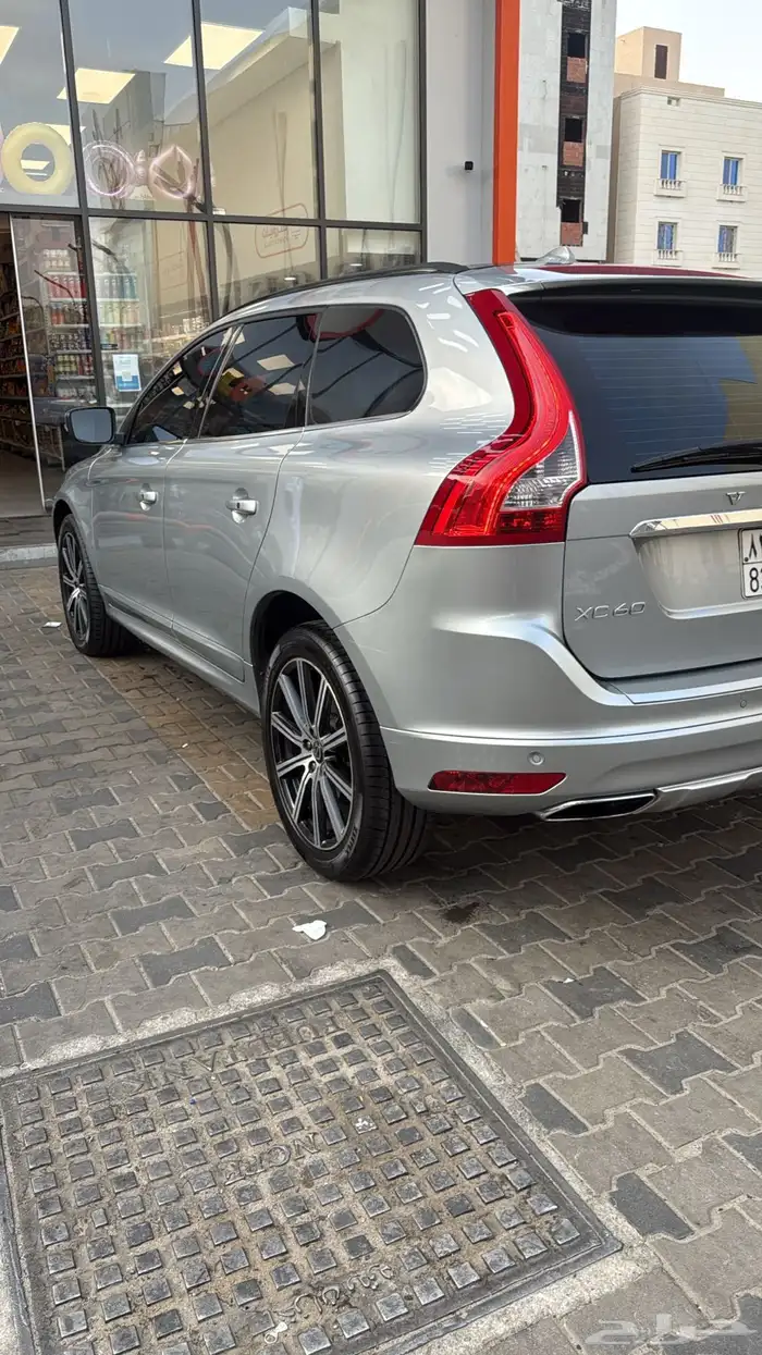 Volvo XC60 2014 مخزن ماشي قليل 7