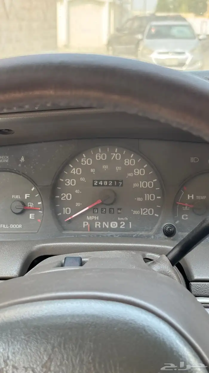 فورد جراند ماركيز 2003 6