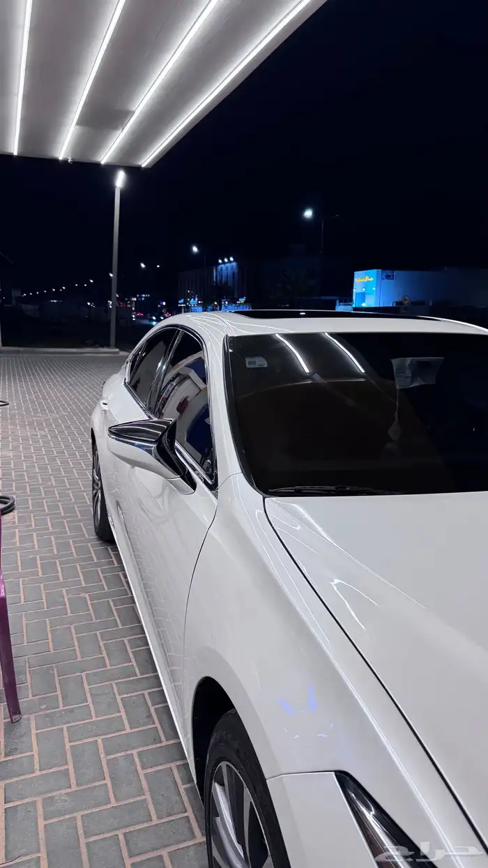 ES 300H 2019 لكزس 8