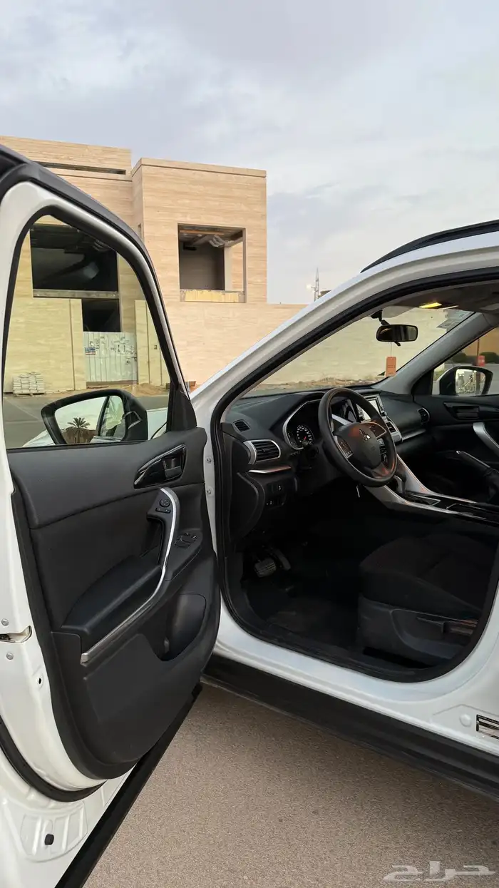 متسوبيشي اكليبس كروس 2020 27