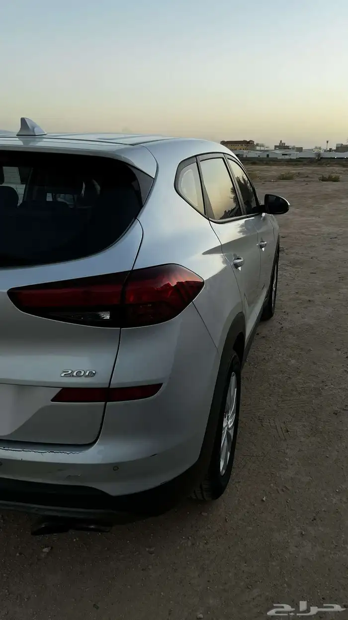 توسان للبيع نص فل 8