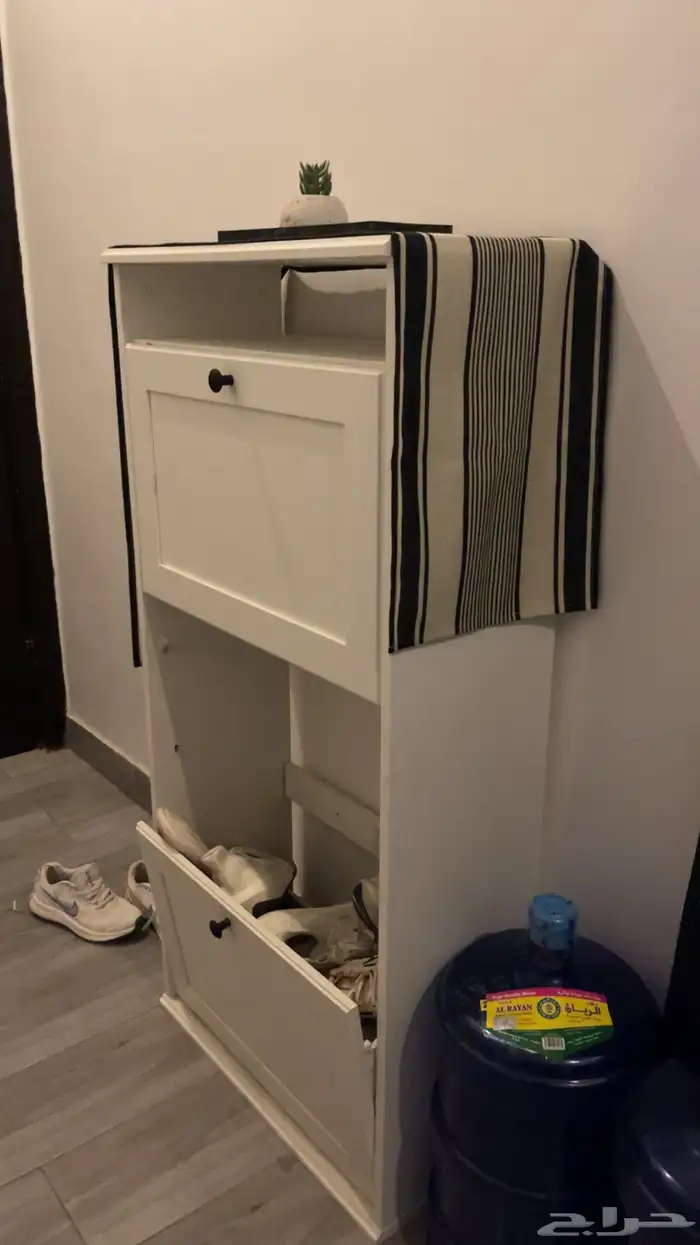 دولاب رفوف جزامه 0