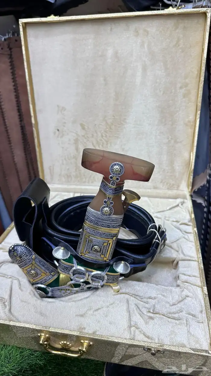 جنبيه حك زراف 0