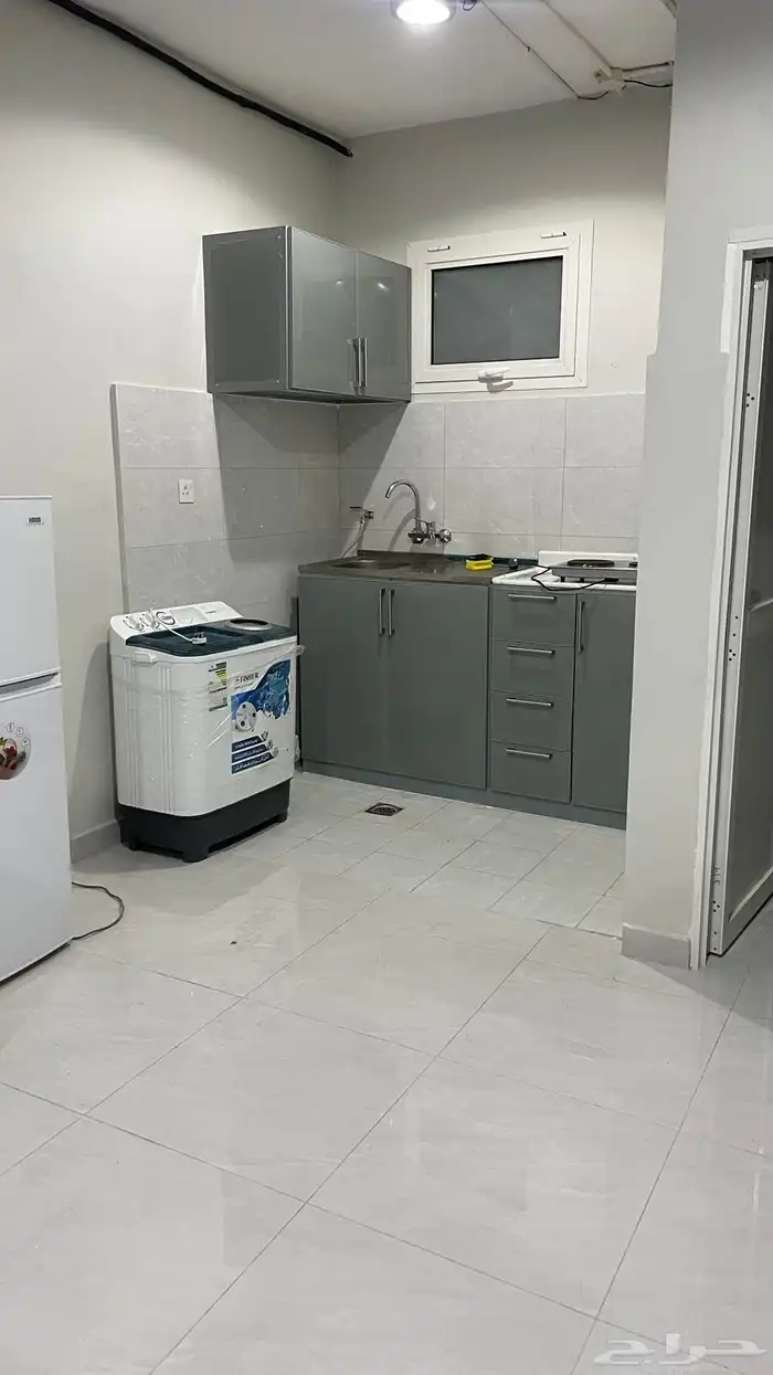 استوديو للإجار شهري  سنوي 0