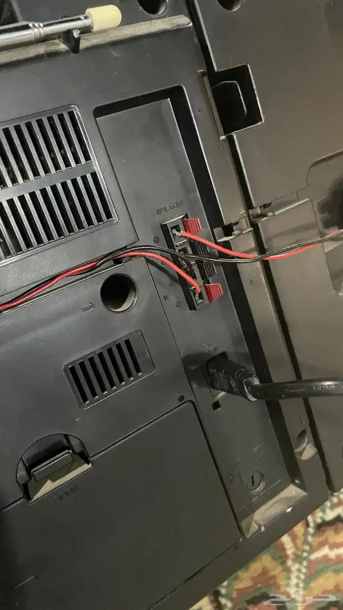 مسجل كاسيت وراديو سوني 8