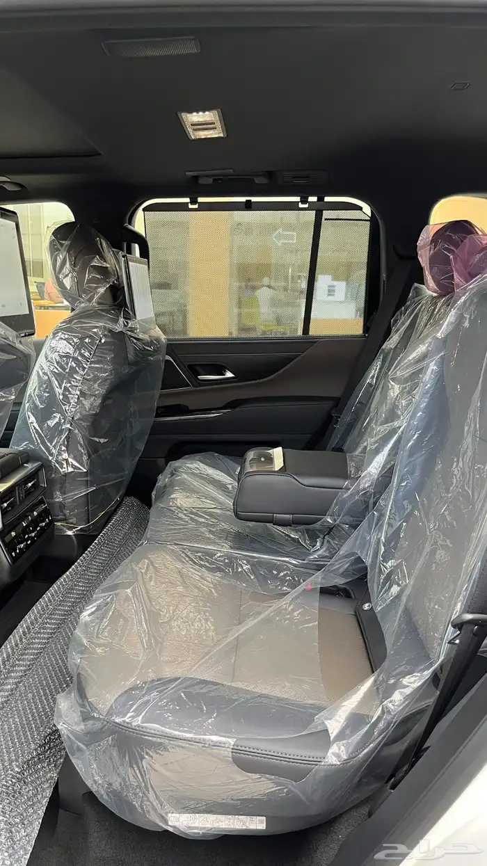 لكزس LX600 ot وكاله 5