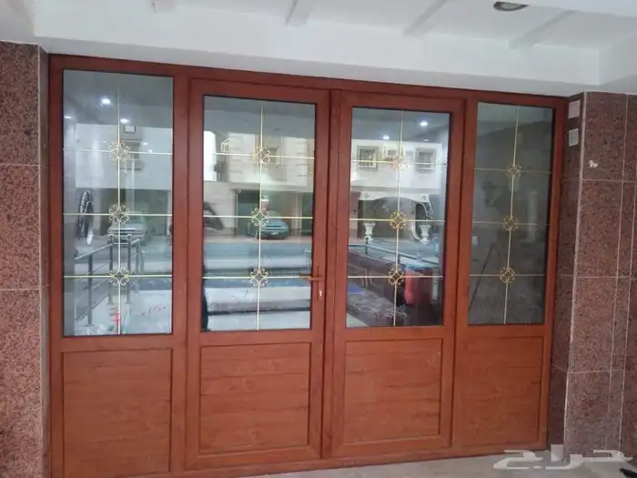 نوافذ وأبواب UPVC المنيوم ابواب WPC 19
