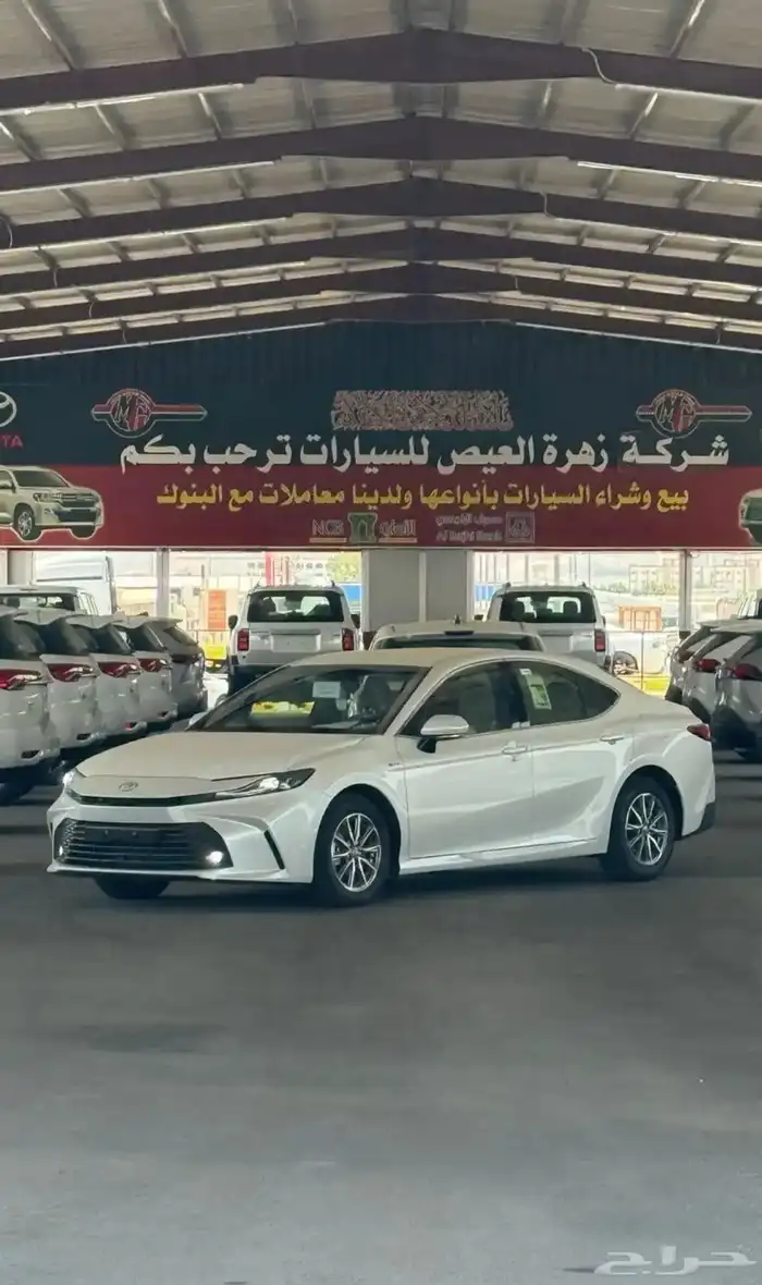 تويوتا كامري Eهايبرد 2025 كاش وتقسيط 2