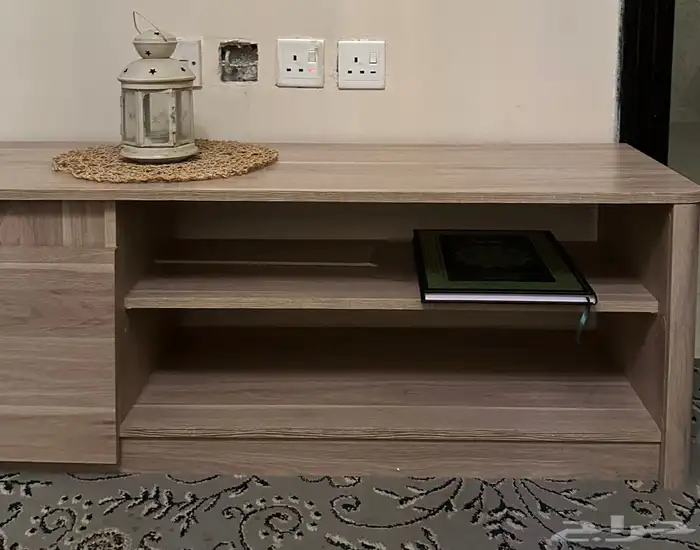 طاولة تفديم   مكتبة تلفزيون للبيع لاعلى سوم 4