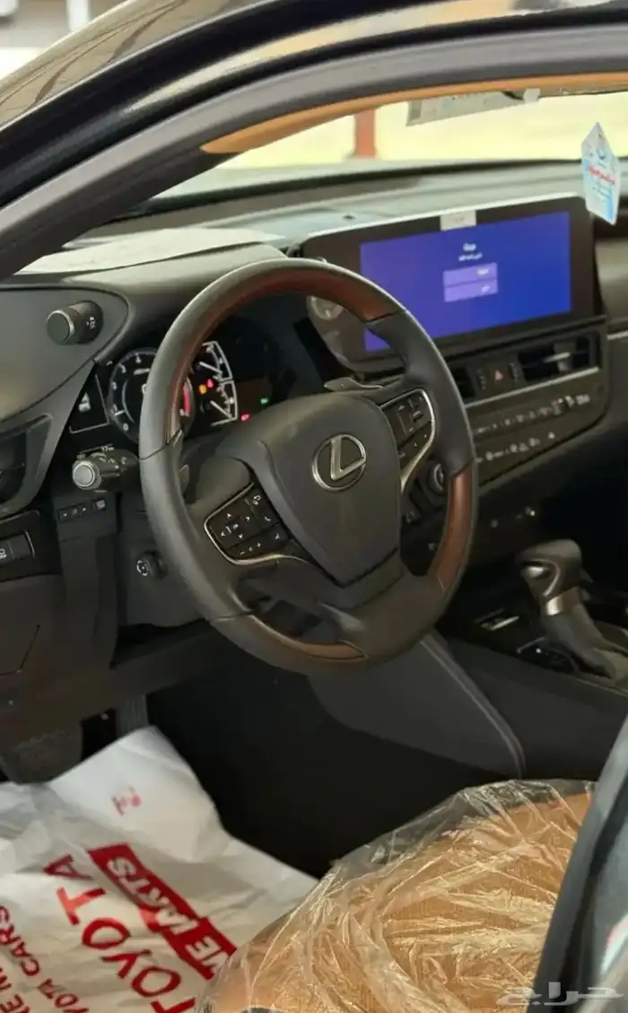 لكزس ES350CCموديل 2025 كاش وتقسيط 11