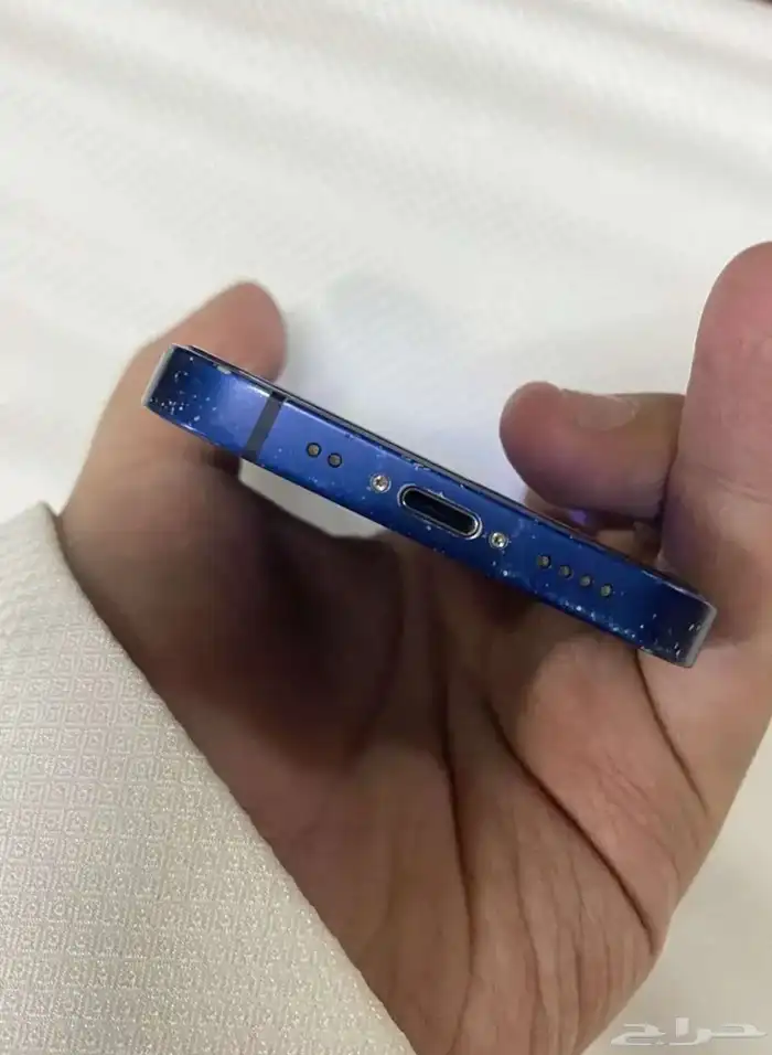 ايفون 12 6