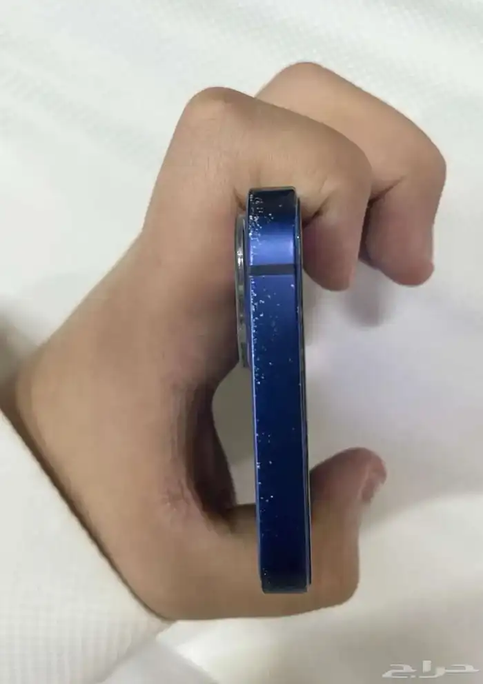 ايفون 12 4