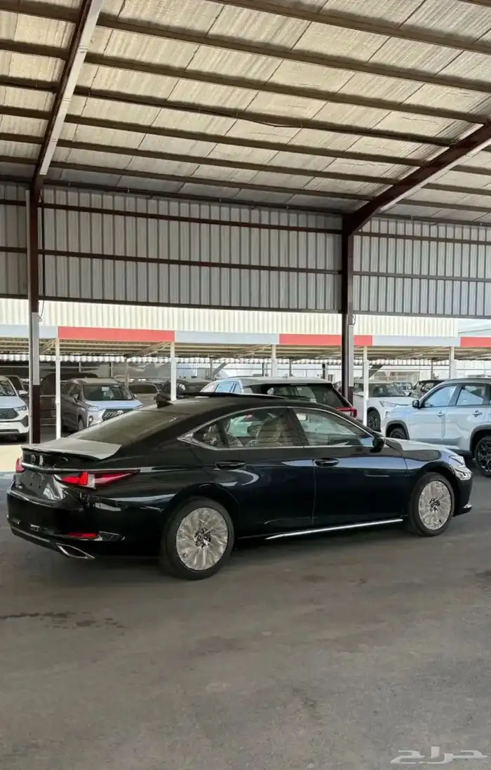 لكزس ES350CCموديل 2025 كاش وتقسيط 8