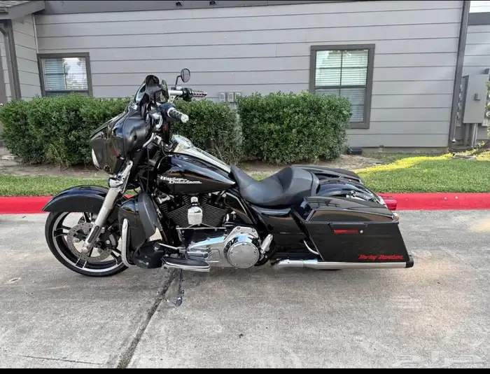 هارلي ستريت قلايد 2009 Harley Street glide 3
