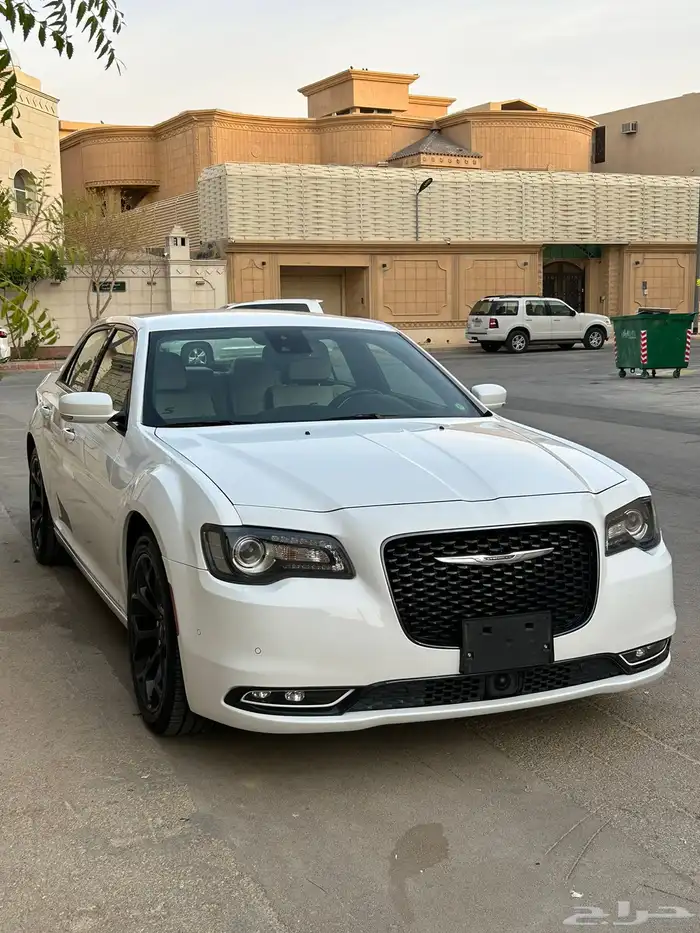 كرايزلر c300 s شبة وكالة 13