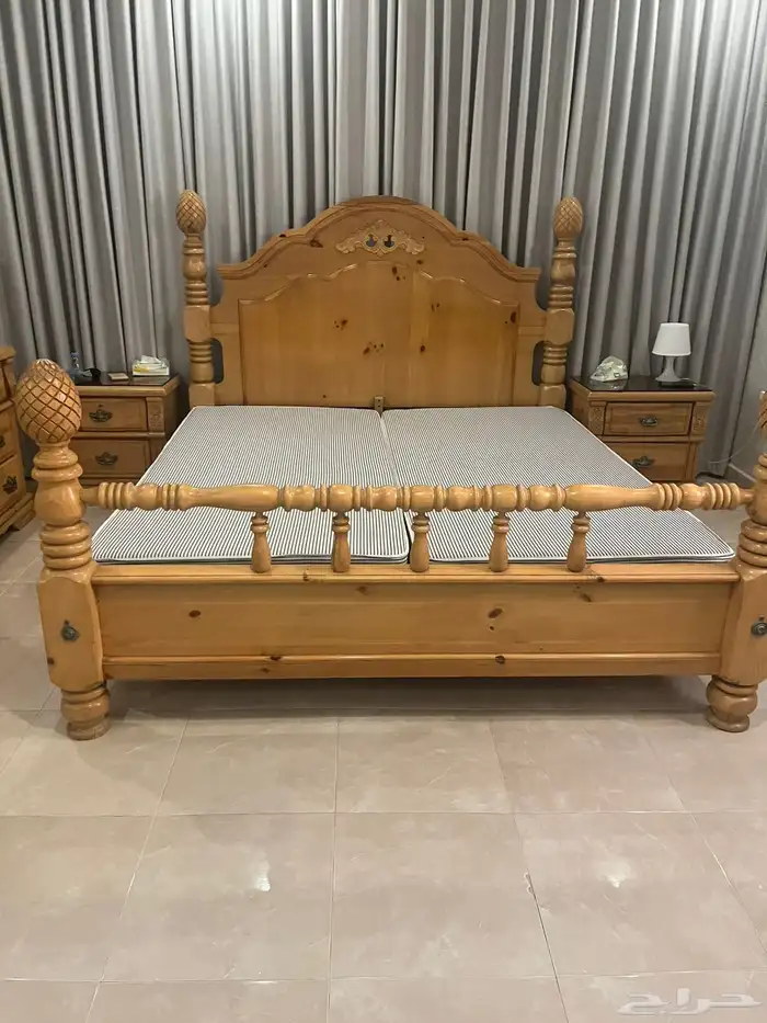 غرفة نوم كامله مع ثلاجتين ومراتب سرير طبيه 8