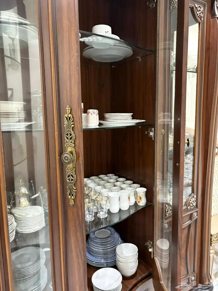 طاولة سفره وبوفية 0