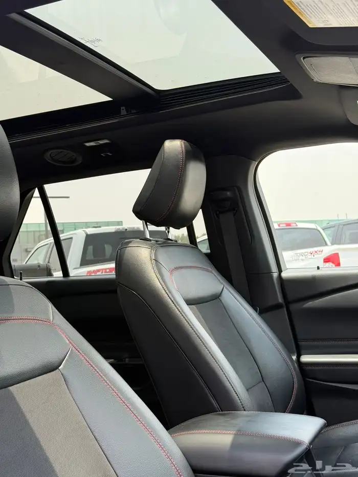 فورد اكسبلور ST-Line 2023 12