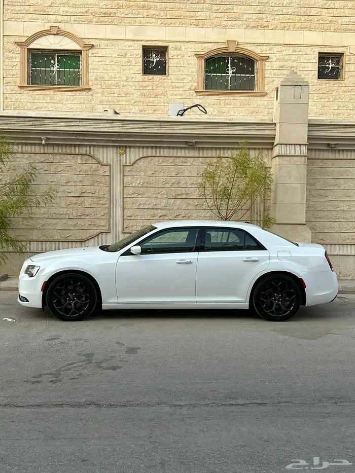 كرايزلر c300 s شبة وكالة 16