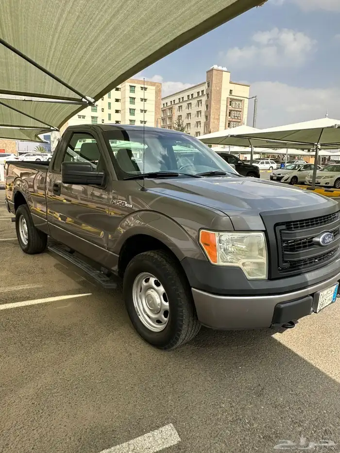 للبيع فورد F150 حوض 8