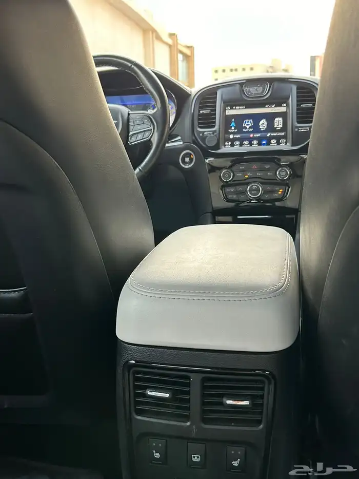 كرايزلر c300 s شبة وكالة 20