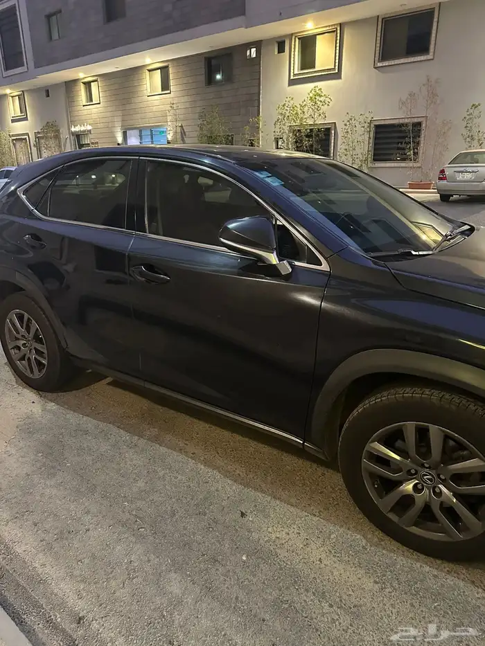 لكزس NX 2019 15