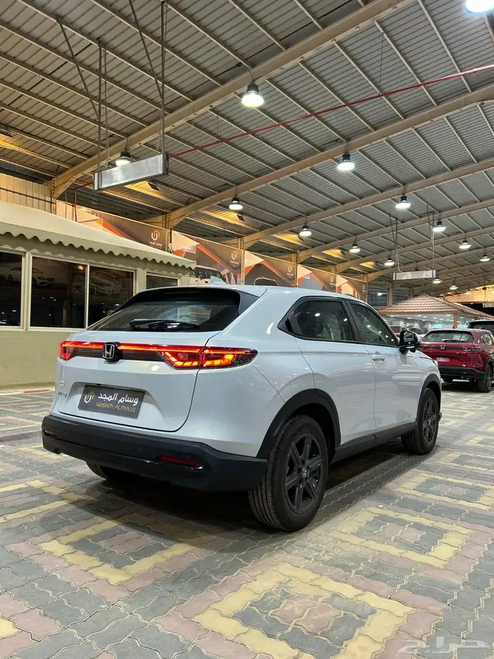 عرض خاص هوندا HR-V نص فل 2025 12