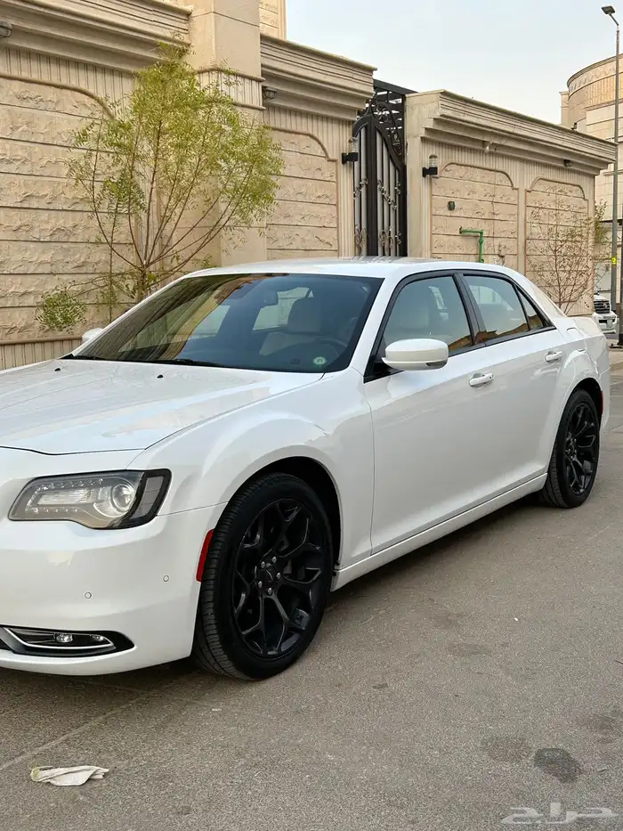 كرايزلر c300 s شبة وكالة 17