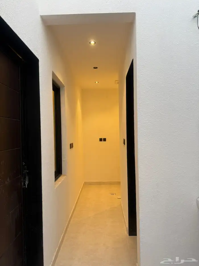 وحدات سكنية فاخرة للعزاب 1