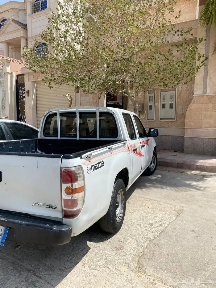 مازدا بكب 8