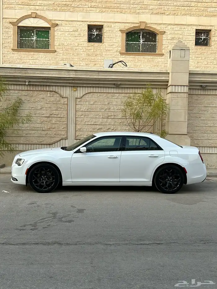 كرايزلر c300 s شبة وكالة 14