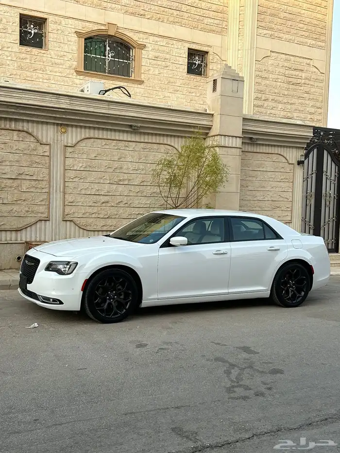 كرايزلر c300 s شبة وكالة 3