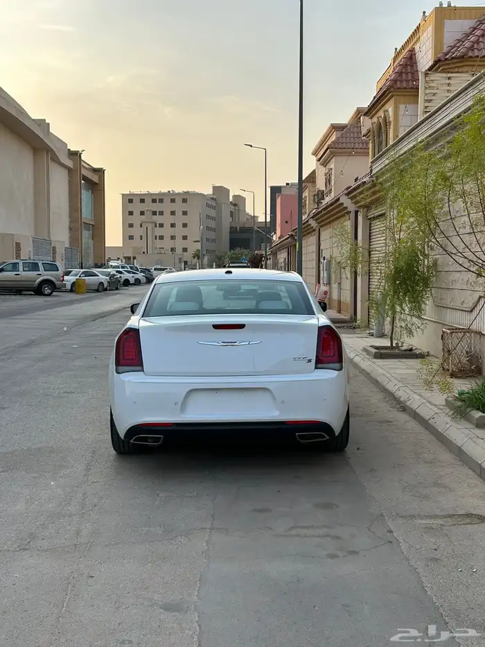 كرايزلر c300 s شبة وكالة 4