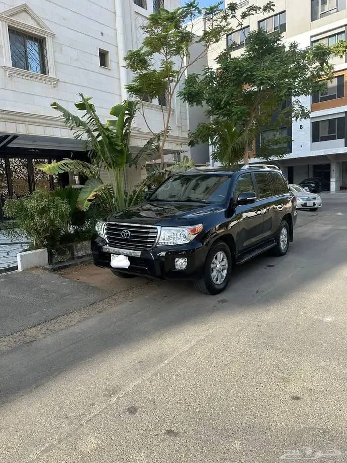 لاندكروزر 2011 9