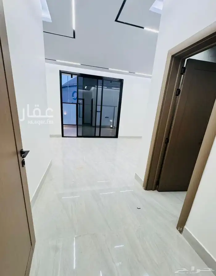 فلل بتصميم عصري للبيع 8