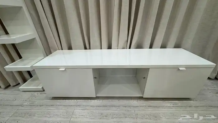 طاولة تلفزيون TV من ايكيا مودرن ابيض - طاولات طاوله تلفاز 3