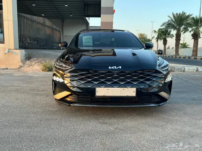 كيا K8 (بنزين)2022فل كامل سقف بنوراما 3