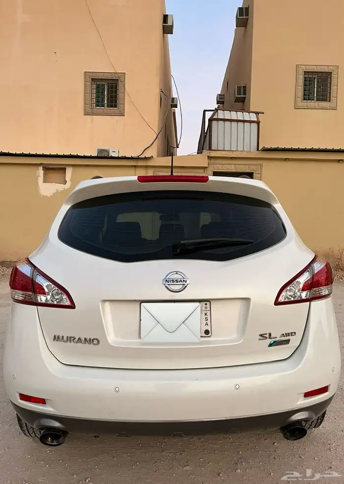 نيسان مورانو 3