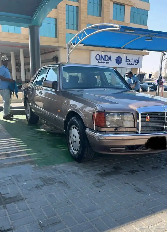 مرسيدس بنز 1986 300SE كلاسيكيه 0