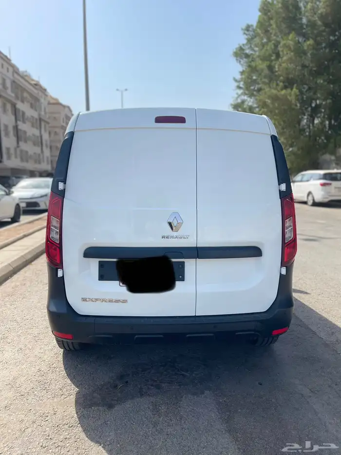 للبيع رينو دوكر إكسبريس 2023 9