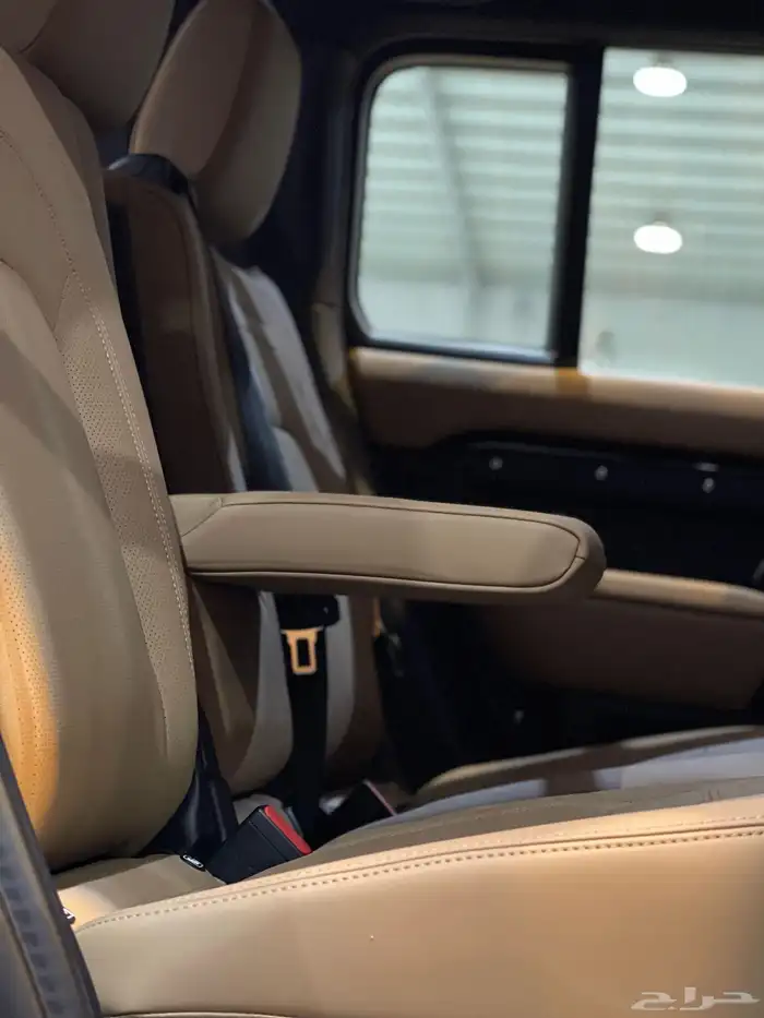 ديفندر HSE 110 6 سلندر 2025 بافضل الاسعار 4