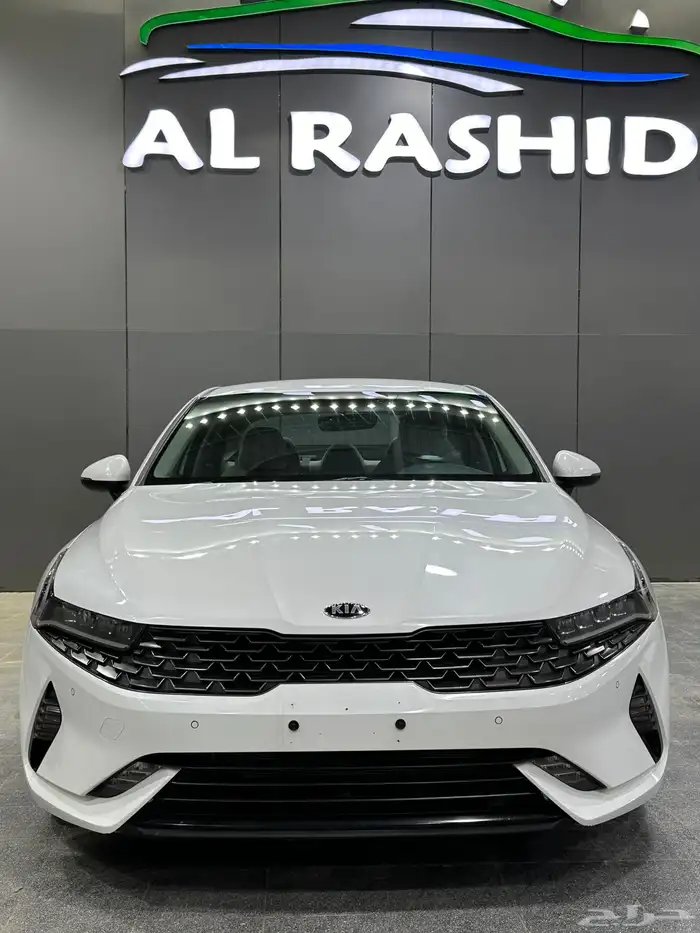 كيا K5 مطور 2021 لؤلؤي لدى معرض(عبيد الرشيدي) 17