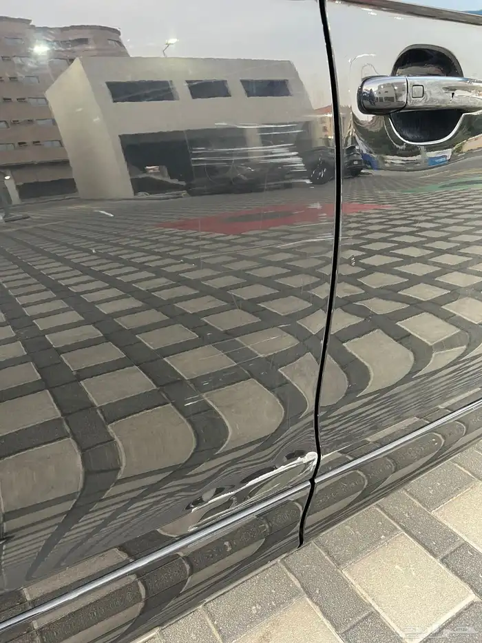 اودي Q7 9