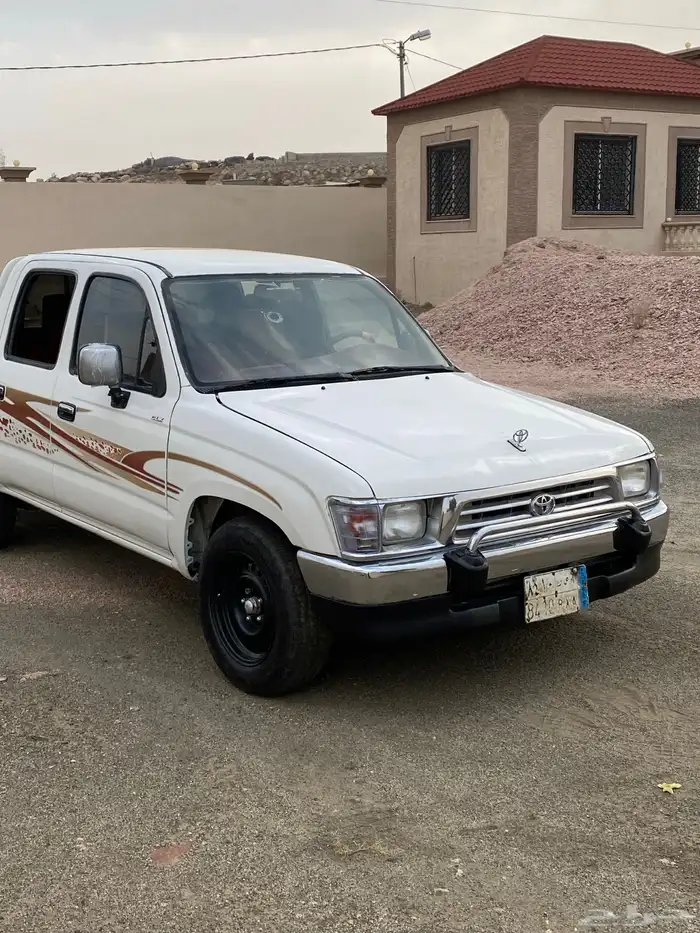 هايلكس للبيع 2000 5